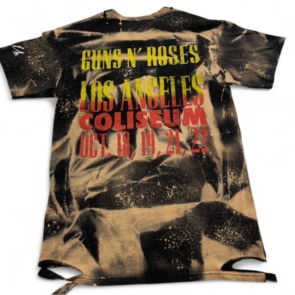 PHNTM Guns N’ Roses Distressed Front/Back Graphic Tee
